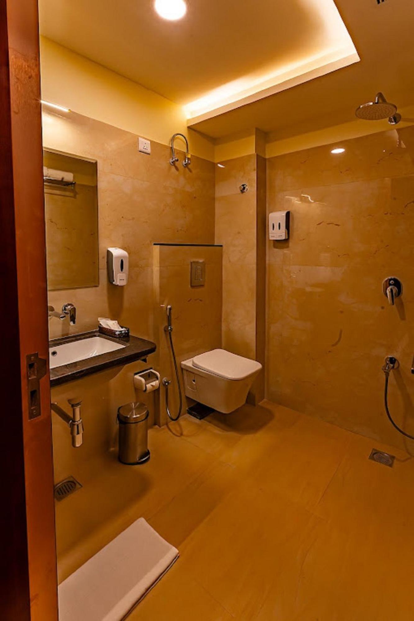 Five Elements Hotels Mertiya Residency จ๊อดปูร์ ภายนอก รูปภาพ